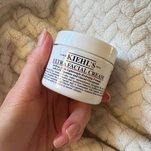 Kiehl’s Ultra Facial Fuel 1.7oz New